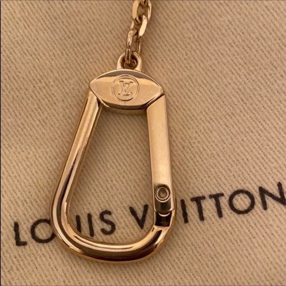 Louis Vuitton BNIB Monogram Key Case from 2009!… - Picture 9 of 9